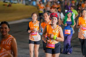 BIB: 27870, 28320, 297
                            <button type="button" onclick="openModal(22822704)" class="btn btn-primary btn-sm float-right btn-popup" data-toggle="modal" data-target=".modal-high-quality">
                        <i class="fas fa-shopping-cart"></i> Add to Cart
                    </button>
                                            <button type="button" onclick="isThisMe(22822704, true)" class="btn btn-success btn-sm float-right btn-popup btn-isme hidden" data-toggle="tooltip" data-placement="bottom" title="นี่คือรูปของคุณใช่ไหม คลิกที่นี่เพื่อเอาเข้าอัลบั้ม">
                        <i class="fas fa-plus"></i> Add to album
                    </button>
                    <button type="button" onclick="isThisMe(22822704, false)" class="btn btn-warning btn-sm float-right btn-popup btn-isnotme hidden">
                        <i class="fas fa-ban"></i> Remove from album
                    </button>